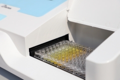 IN-200BN Sale High Quality Microplate Reader Elisa Reader With Large Screen Elisa Plate Reader And Washer