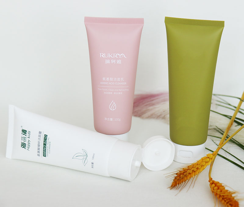 How to use the differentiation of facial cleanser tube packaging to increase sales?