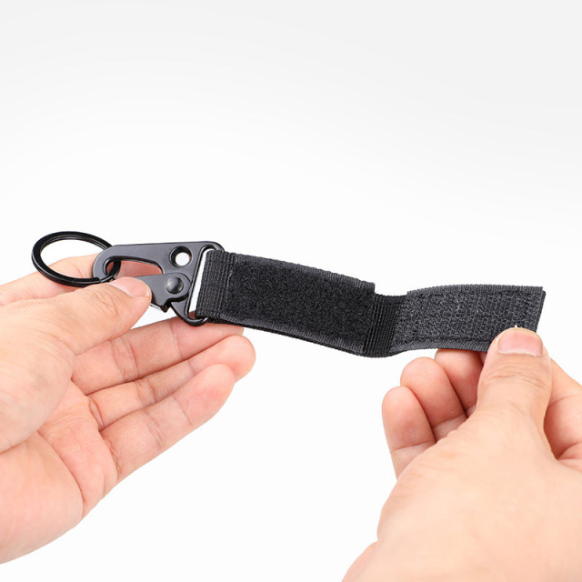 Outdoor Sports Aluminium Safety Buckle Climbing Button Keychain for Camping Hiking - Hawksbill shaped