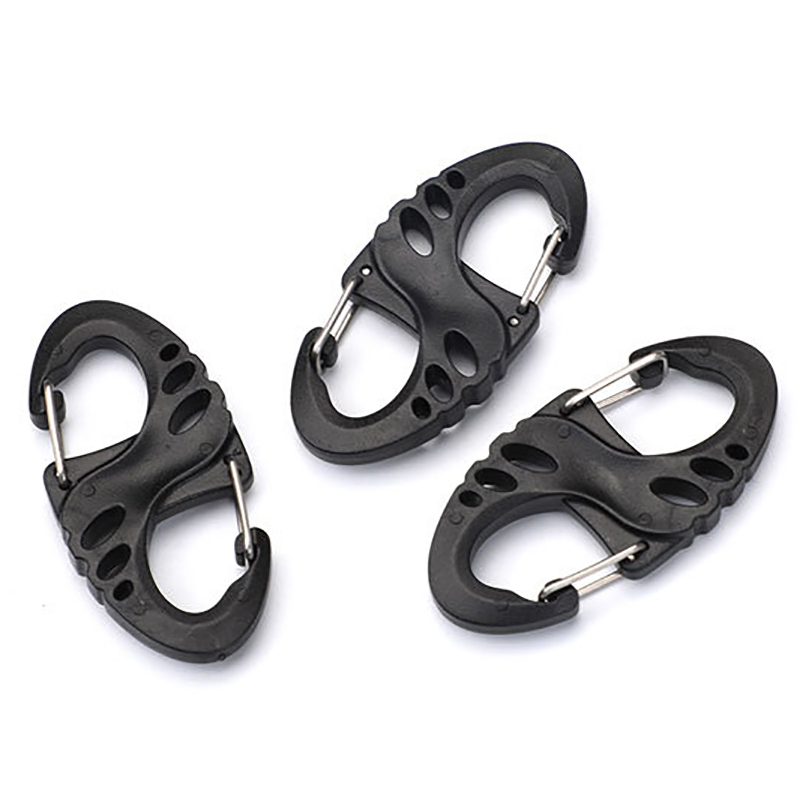 Outdoor Sports Plastic Buckle Keychain with Lock Backpack Attachment Ring Wire Spring Buckle for Camping Hiking