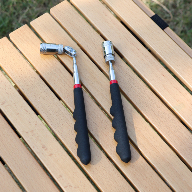 Suction Tool Telescopic Picker with LED Light Nagnetic Suction Bar Metal Parts Magnetic for Outdoor Camping