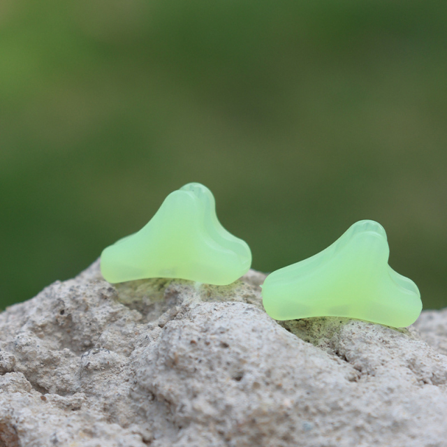 Non-slip Adjustment Buckle Fluorescent Self-luminous Tent Wind Rope Buckle Plastic Triangle for Outdoor Canopy Accessory