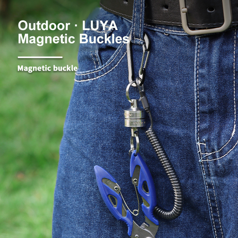 Stainless Steel Magnetic Retractable Rope Lanyard Metal Mountaineering Buckle Wire Rope Keychain