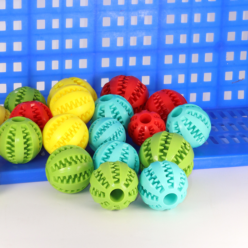 Pet Teething Silicone Toys Watermelon Leakage Ball Bite-resistant Teeth Cleaning Chewing Dog Toy