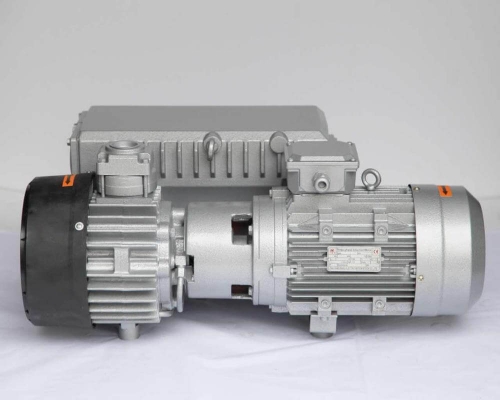 Oil lubricated single stage rotary vane vacuum pump