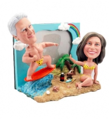 Couple Bobblehead Dolls Surf