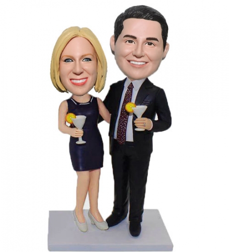 Bobbleheads Couple Holding Cocktail