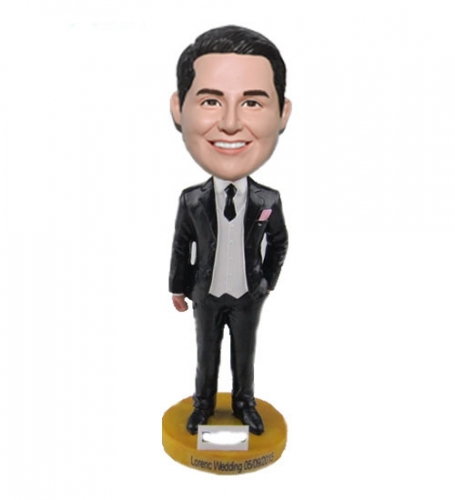 Bobble heads that look like you