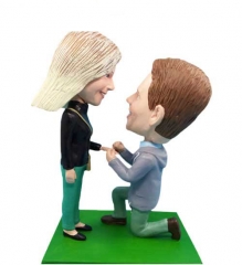 Proposal couple bobbleheads