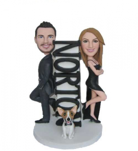 Mr and Mrs Smith wedding bobbleheads