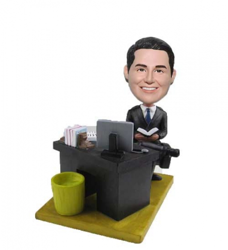 Best custom office bobbleheads at desk