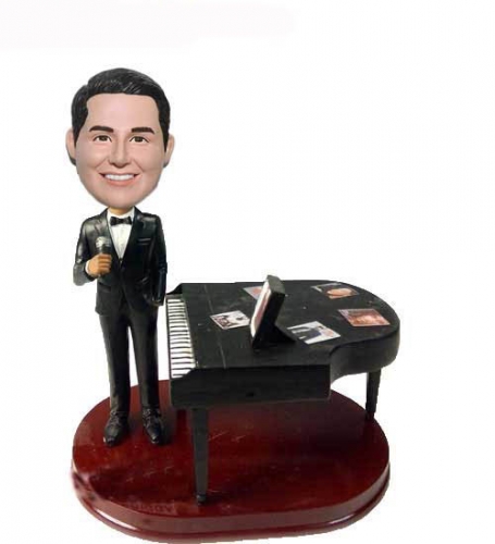 Custom Pianist bobbleheads composer