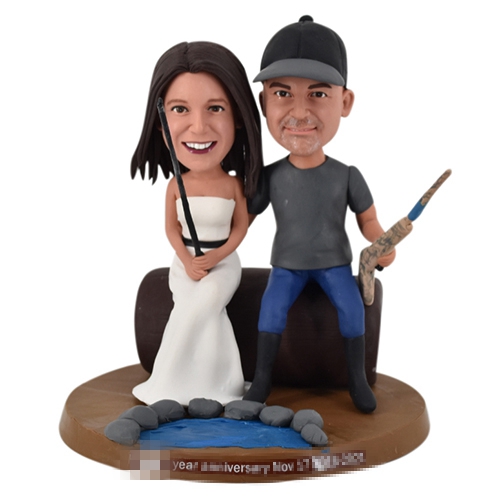 Personalized wedding bobbleheads bride fishing and groom hunting