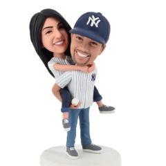 Yankees couple Bobbleheads NEW YORK