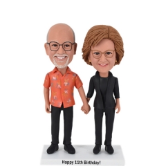 Anniversary personalized bobbleheads for couples