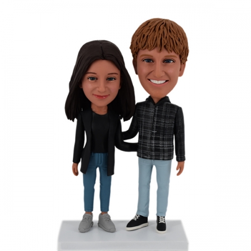 Boy and Girl Bobblehead Double Couple