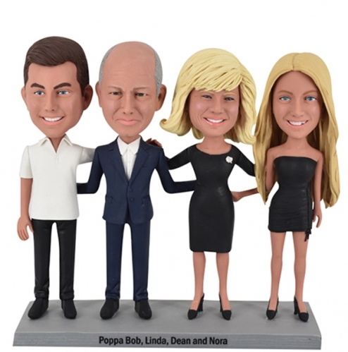 Family bobbleheads Christmas