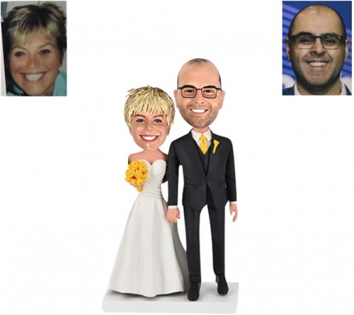 Custom wedding bobbleheads