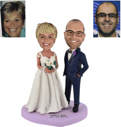 Custom wedding bobbleheads