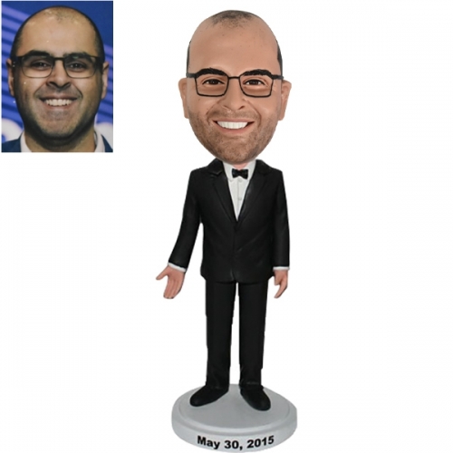 Make Your Own Groomsman Bobblehead(with custom clothing)