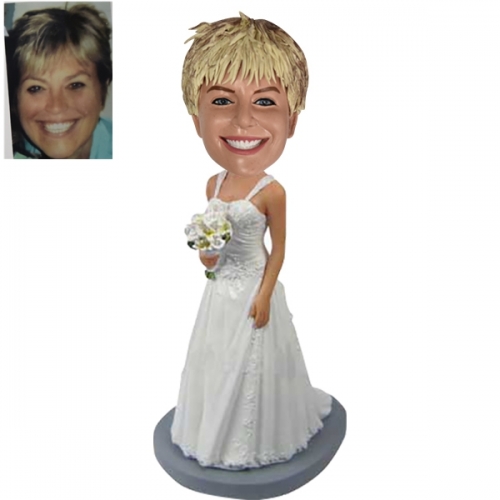 Bridesmaid bobblehead looks like you