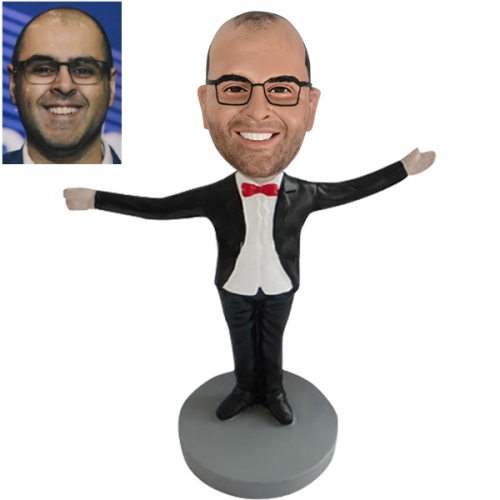 Groom bobblehead from picture