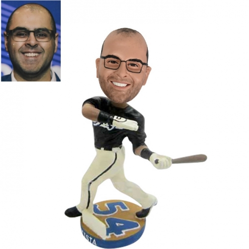 Custom baseball bobbleheads