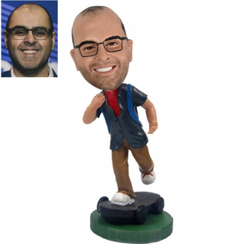 Custom  Bobblehead Skateboarder