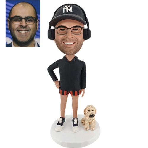 Casual Bobblehead Personalized Coach with earphones