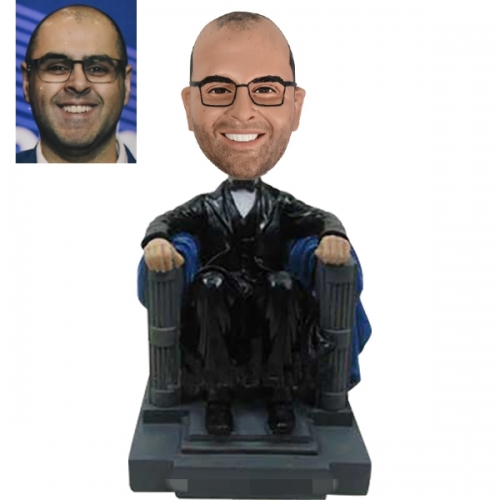 Bobbleheads like lincoln memorial