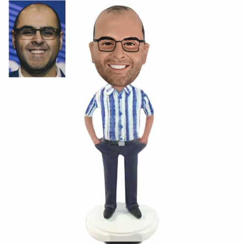 Bobblehead with striped shirt