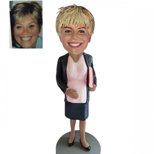 Personalized pregnant Bobblehead for mother