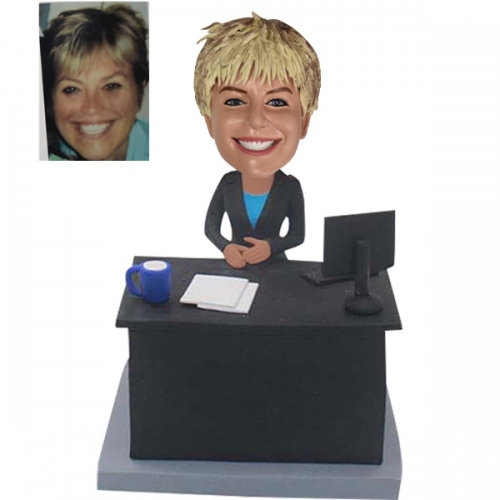 Custom Bobbleheads Female Boss at Desk