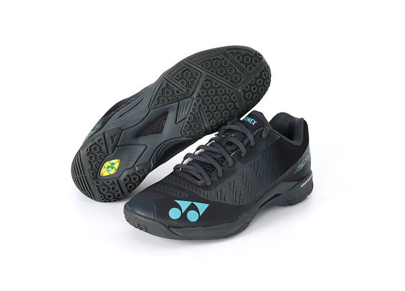 Yonex power cushion hot sale aerus 3 black