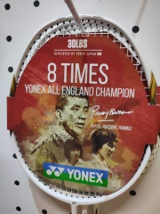 YONEX ArcSaber 71 LIGHT  (White) 5u5 78Grams,Strung(Yonex Factory String)  Grip Free(Full Cover Free)