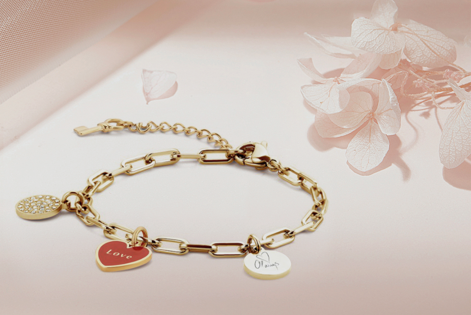 Fashionable Disc Pendant Chain Bracelet