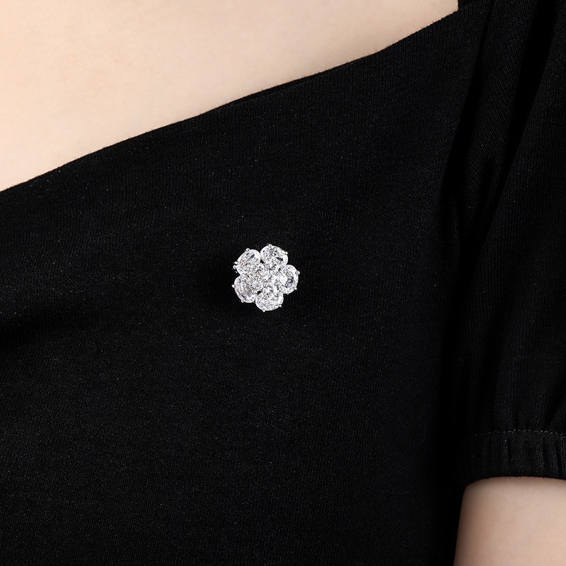 Flower Cubic Zirconia Brooch and Button Cheap Wholesale