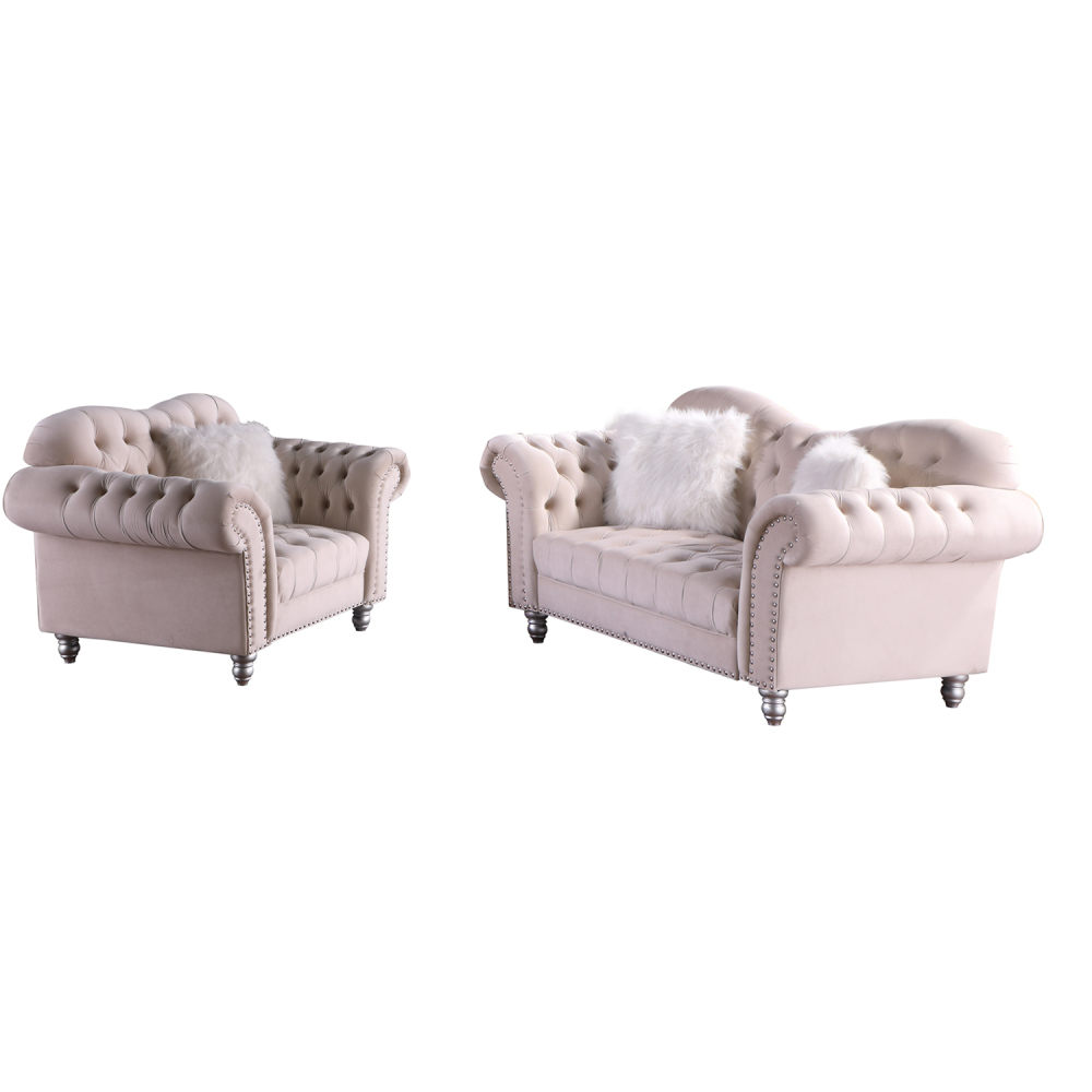Luxury Classic America Chesterfield Tufted Camel Back - Beige