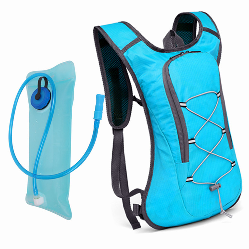 Mountain Rucksack with 2L Water Bladder