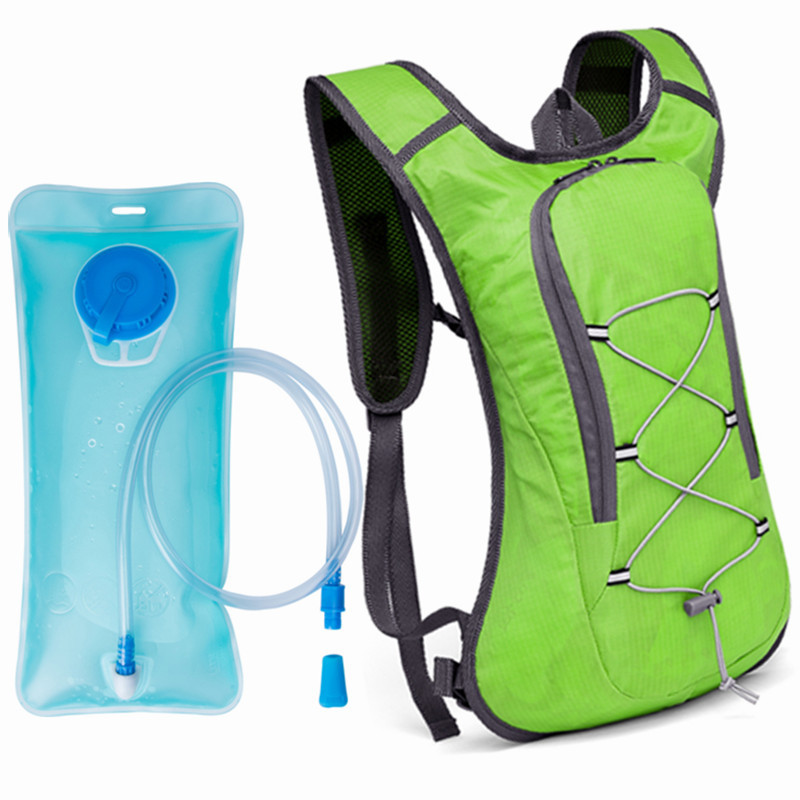 Mountain Rucksack with 2L Water Bladder
