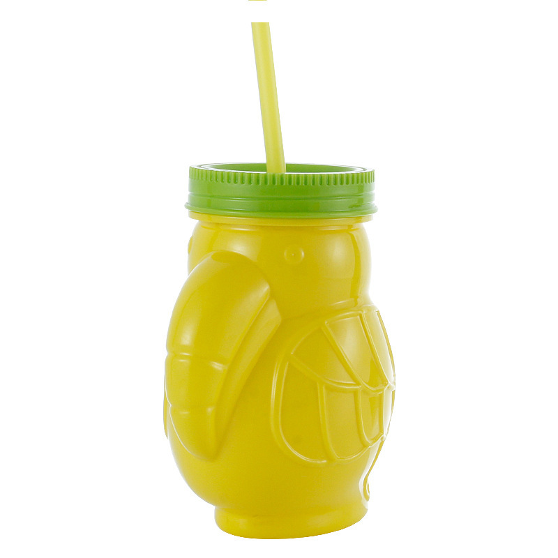 Hornbill Shaped Plastic Drinking Cup