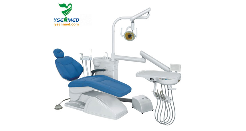 Sillón dental YSENMED YSDEN-920 instalado en una clínica dental de Sudáfrica