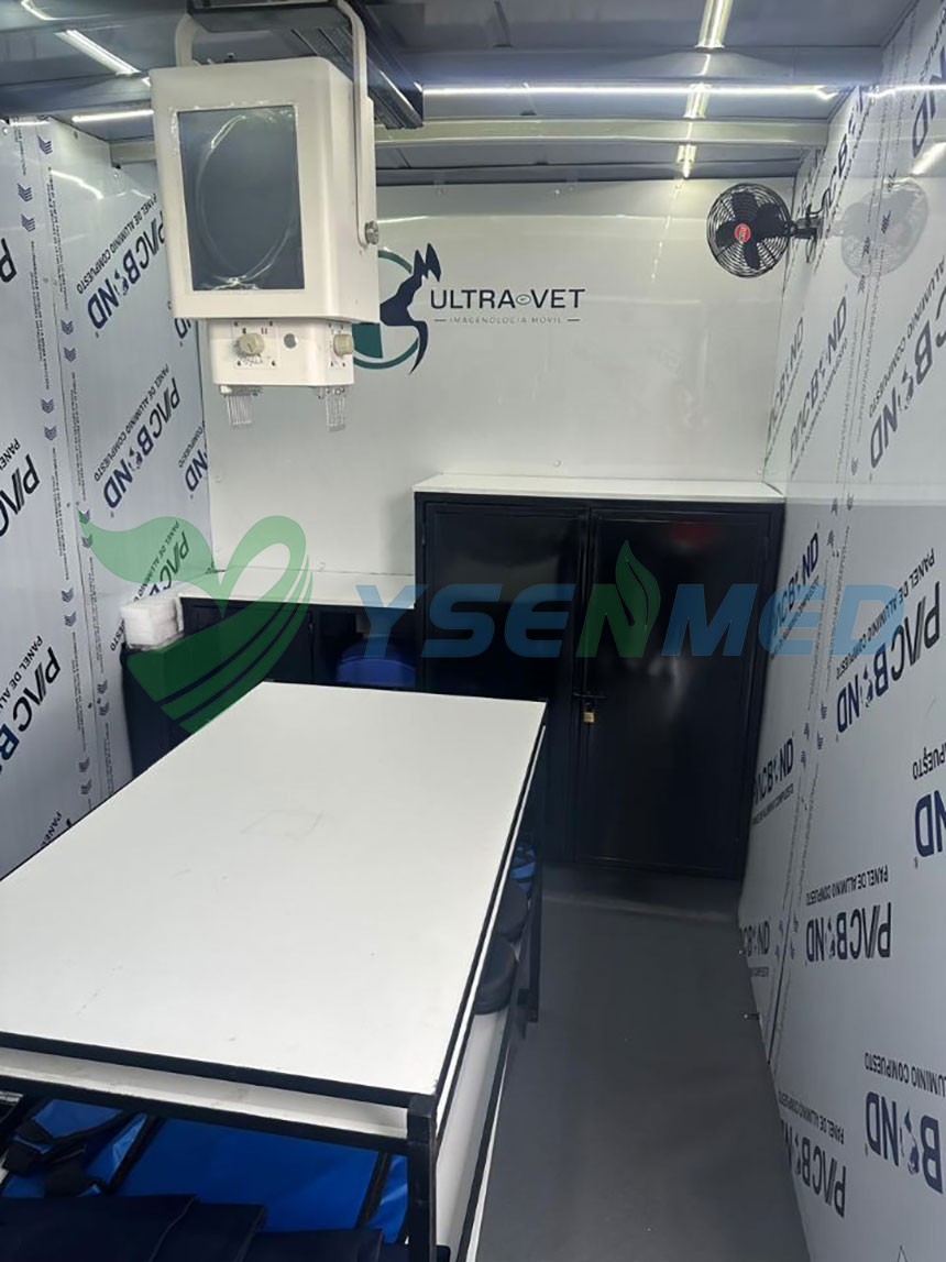 Installation réussie du système de radiographie vétérinaire YSX056-PE en Équateur