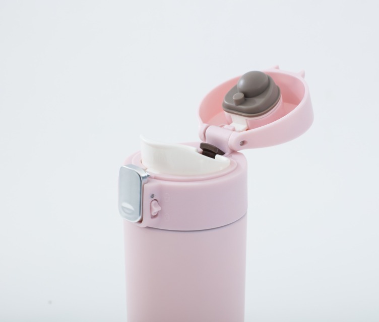Bouncing Type Vacuum Sports Bottle