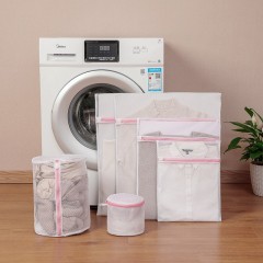 Set of Coarse Mesh Wash Bag