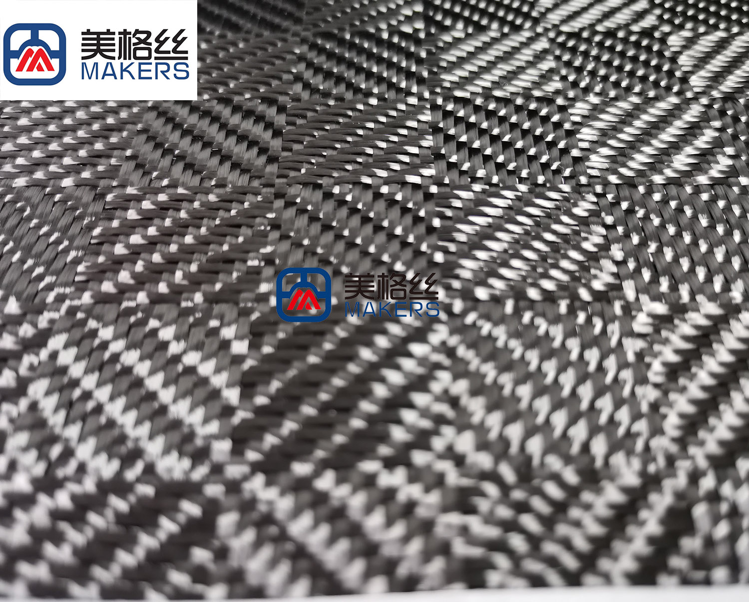 In stock 3k 280gsm black cube pattern carbon fiber fabrics/cloth