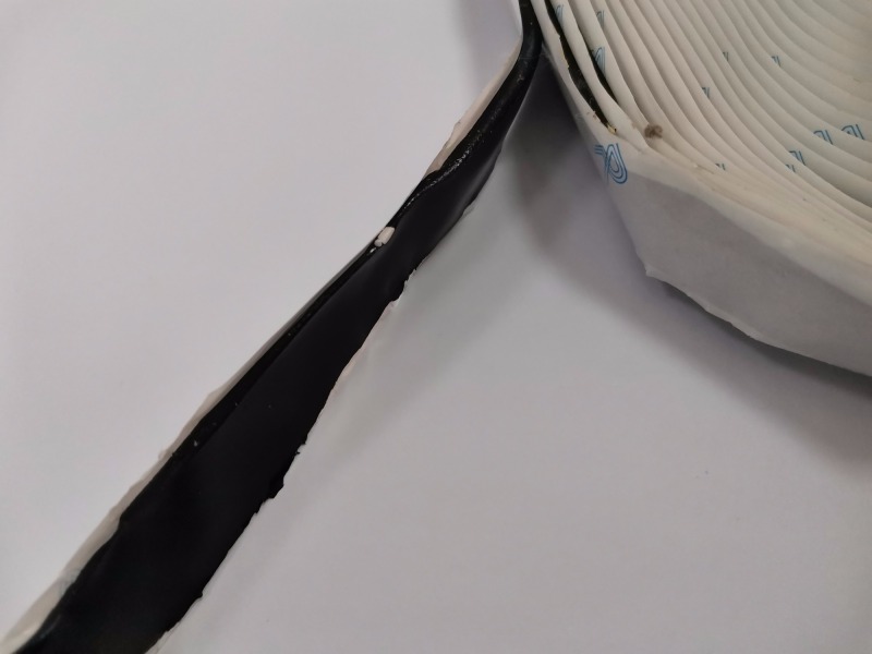Sealant tape for vaccum infusion accessories
