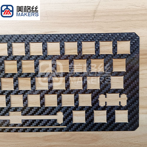 Customized glossy 3K 200gsm twill carbon fiber parts finished keyboard