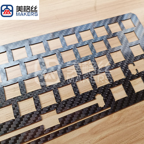 Customized glossy 3K 200gsm twill carbon fiber parts finished keyboard