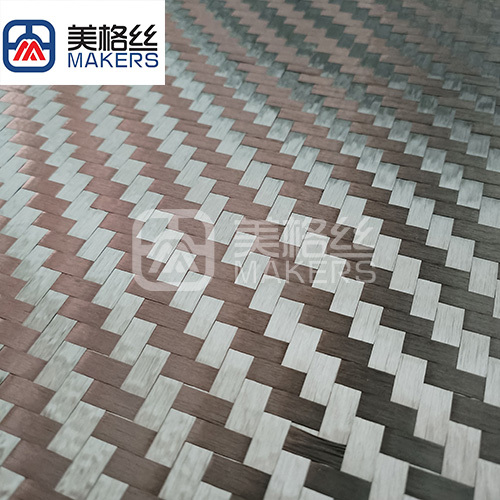 12K 200gsm twill spread tow carbon fiber fabric for automobile cell width-8*8mm